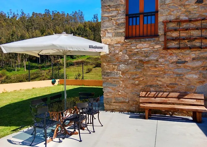 Casa Carmelo * Viveiro